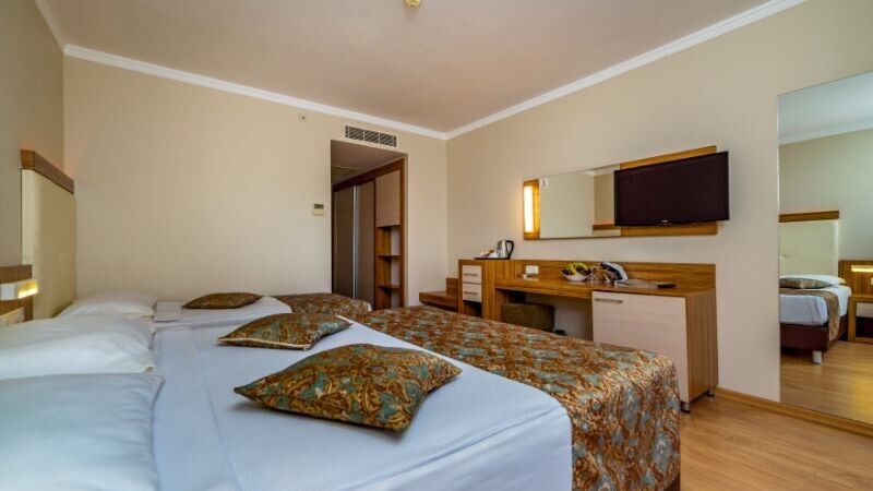 Calimera Hane Garden